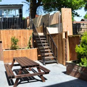 2 Twin City Apartments, 2 ensuites, City Centre & FREE parking