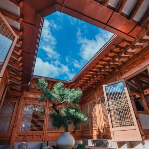 Gyedong Hanok 125