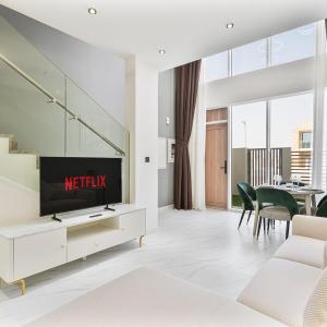 Bookable -1 Bed Rukan Townhouse with Clubhouse Access