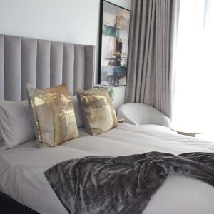 Mtsheda at One-Rosebank