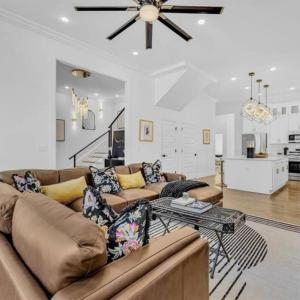 Modern Luxe Stay in Atlanta