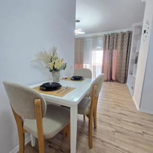 Stay with Evisa-city center