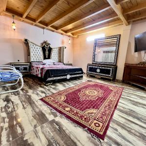 Sunny Horizon - The Valley View Penthouse