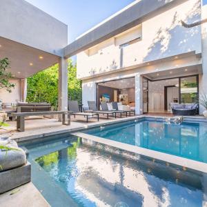 Sycamore Villa