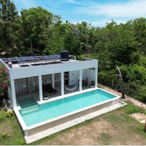 Giri Villa