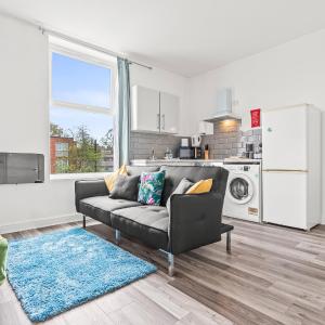 FREE Parking-FAMILIES-COMFORTABLE
