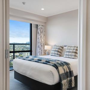 Amazing Ocean Views 1BR Gym Tennis 14thFlr