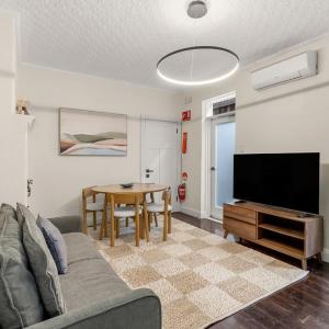 Millers Point Retreat 5 Min Walk to Barangaroo