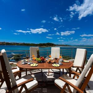 Modern villa in Nin by the sea