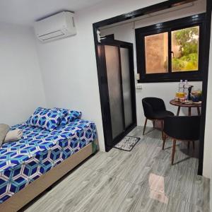 Jolie Joes Standard Room with Private Bathroom