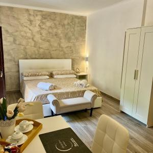 MARAND HOUSE ROME