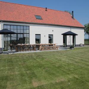 Spacious Countryside Villa