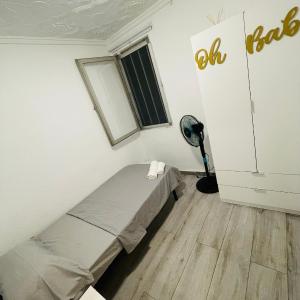 Habitación pequeña particular