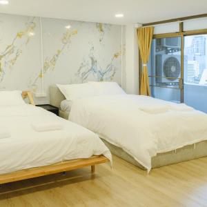 Big unit for 8 people, city center Silom