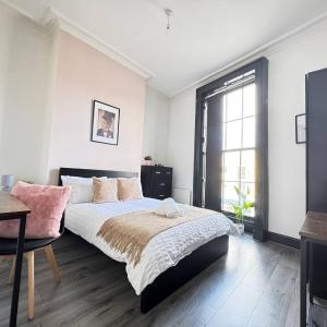 Pembroke Place Private Room 3