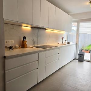 Cosy 2 bedroom apartment with private garden