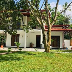 Anuhas Villa Dickwella