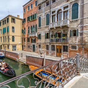 Palazzo San Firmino residenza storica all Suite Canal View