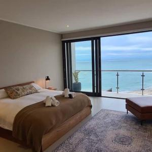 Beach Front Apartment your home away from home