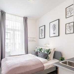 Cosy studio at Very Central Location with AirCon