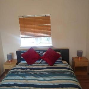 London Acton Central House