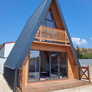 Wooden Villa Cardinals