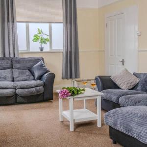 Crystal Corner - Close to Ramsgate Harbour