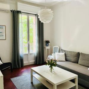2P Moderne Riquier proche Port, Gare, Tramway