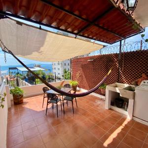 Cozy Studio with Ocean View