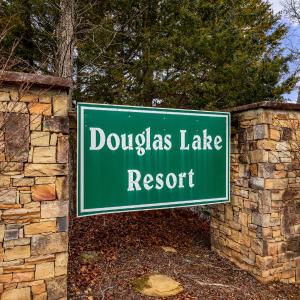 Grand View at Douglas Lake by American Patriot Getaways