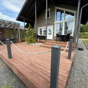 Villa Hile - 8 hengen mökki, rauhallinen sijainti Himoksen ytimessä