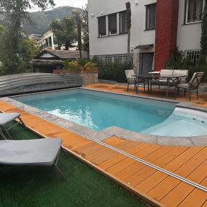 SUITE FLORE - Oasi di Relax in un elegante VILLA