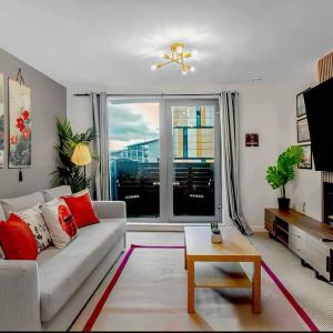 Japan Haven with FreePark, Balcony and Netflix