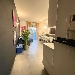 CITY CENTER - Modern flat with PARKING and WIFI - Apt B