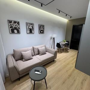 Trev's Apartments