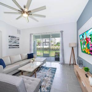 Family Fun Near Disney with Pool & Game Room
