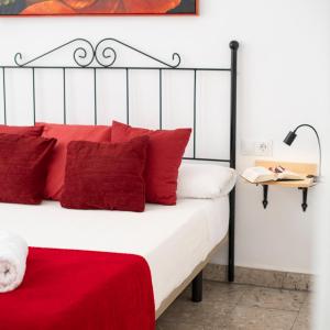 Andalusian Ruby - Light-Filled Apartment by the Cathedral - 2A