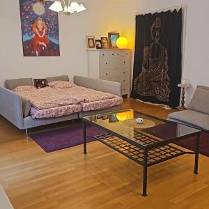 2 min Center Just In, Old Town Walk private room A