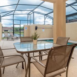 Private 4 Bed 3 Bath Townhome - Cozy family vacation home sleeps up to 10 guests