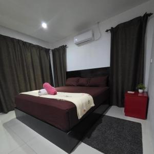 Samayra's Apartment