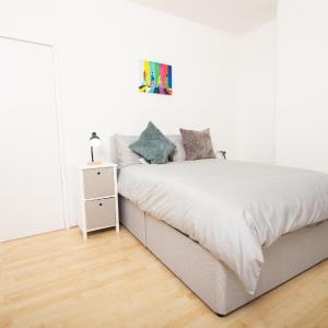 Cosy 2BR Flat Near Anfield & Goodison, Liverpool