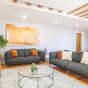 Downtown Seaview Apartment