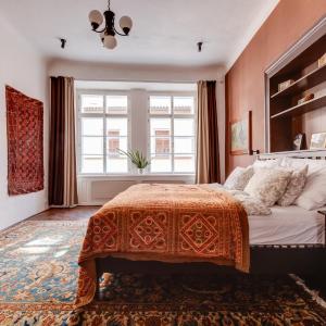 Old Town Magical Stay Comfy 2BDR Historic House