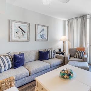 Waters Edge 402