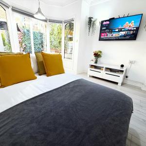 Luxurious Apartment with Patio in Covent Garden
