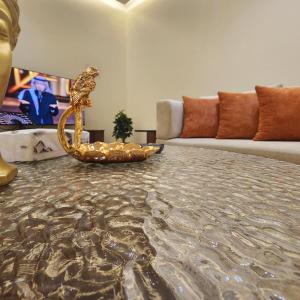 Comfortable 1BR Apt with Lounge and Kitchen - Al Munsiyah