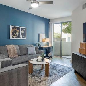 Landing Modern 1BD Clubhouse Gym