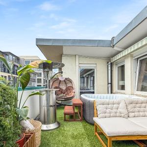 Rooftop Penthouse with Hot Tub