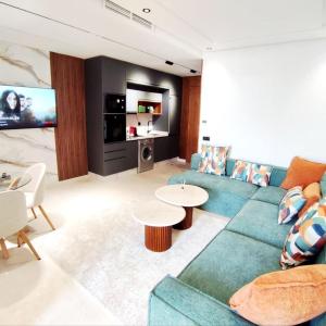 Luxury Studio Maarif Casablanca Fast WiFi & Parking