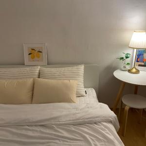 Seoul Yongsan - Shared House - Double or Twin Room - 5min Hangangjin - 10min Itaewon